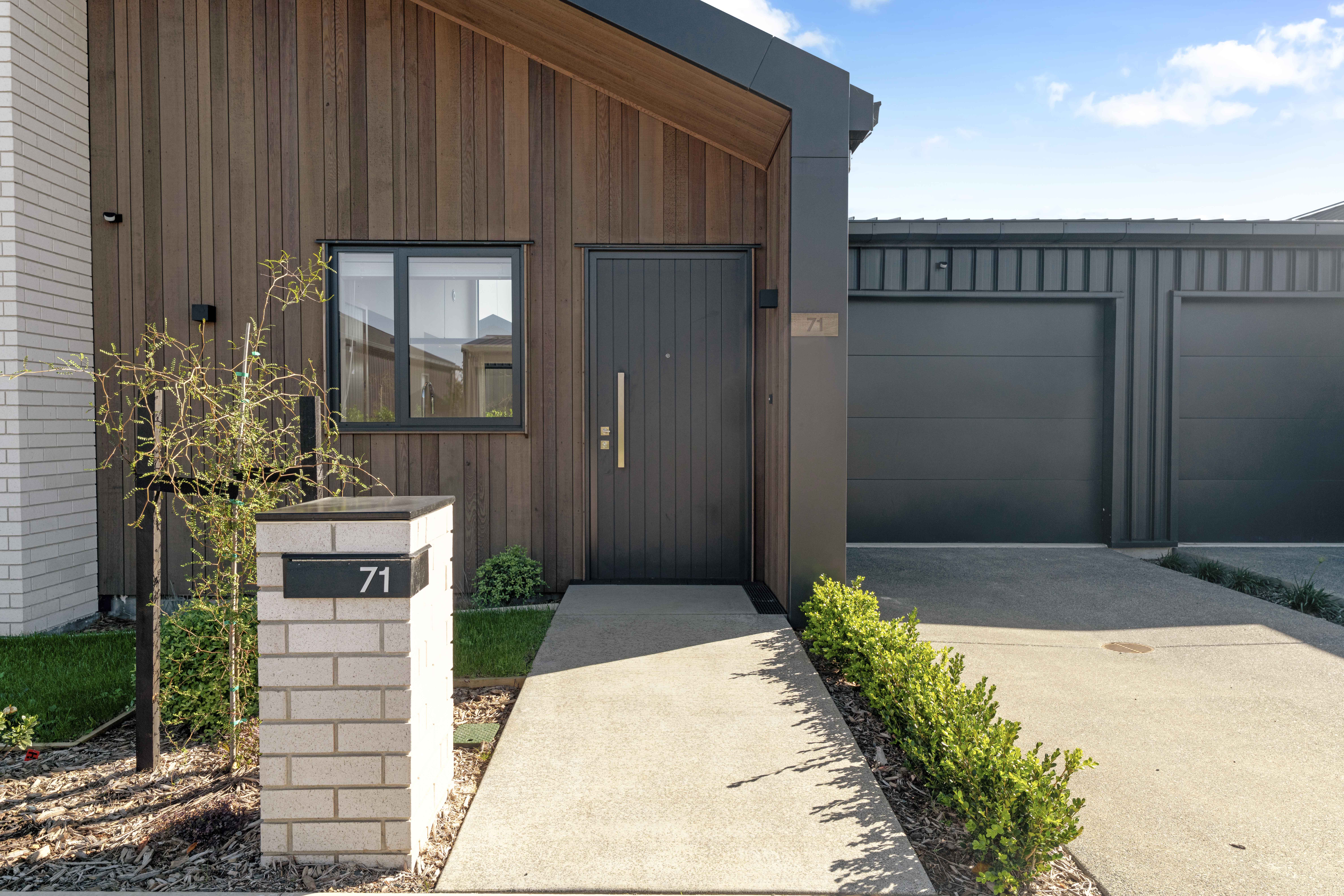 Franklin Villa 71 Exterior Two